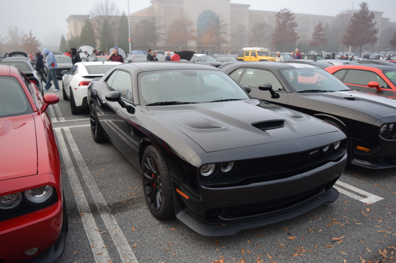 Illustration for article titled I went to Caffeine and Octane this morning and walked around some Challengers ...
